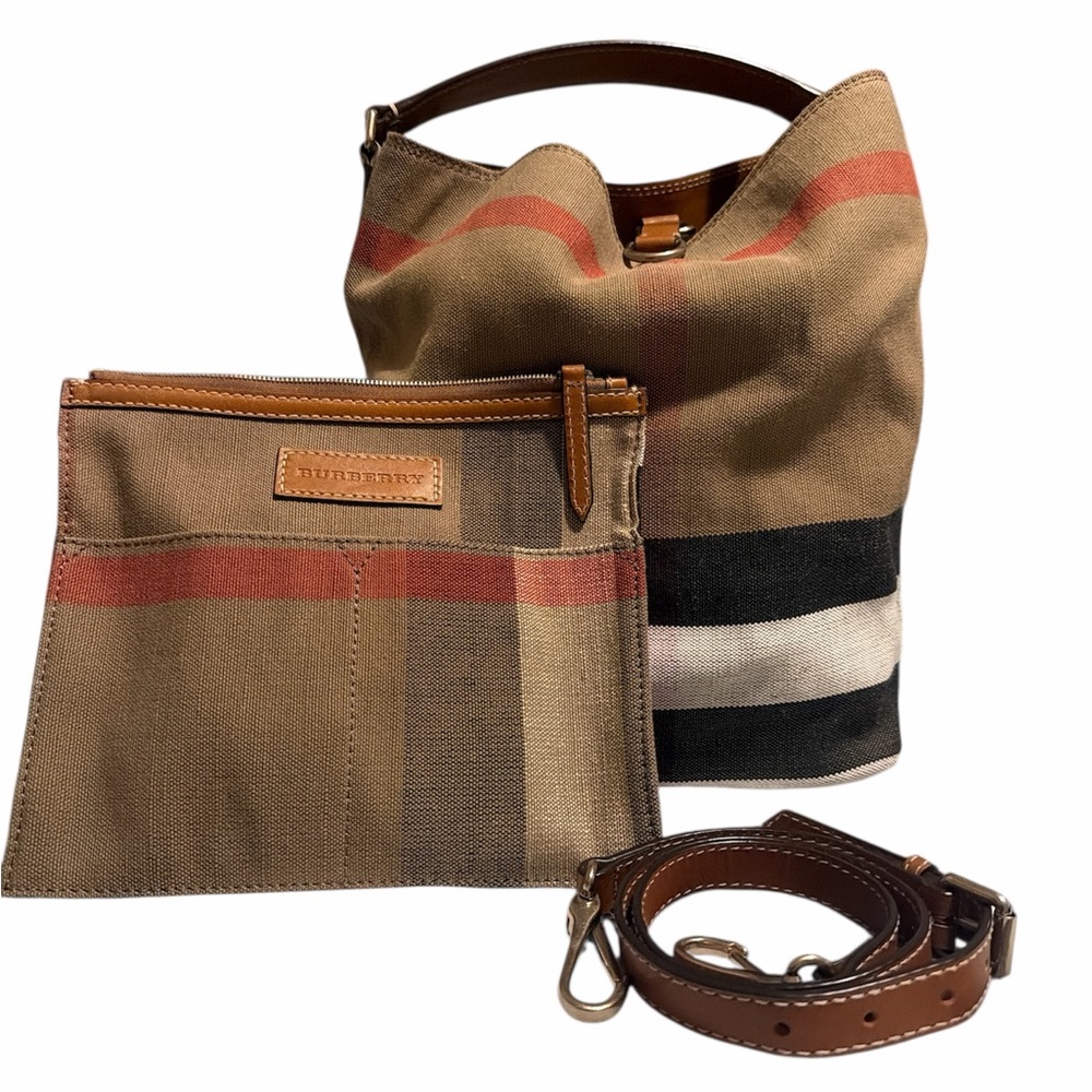 Burberry Bucket Bag with Pouch - 6️⃣0️⃣0️⃣- direct trans